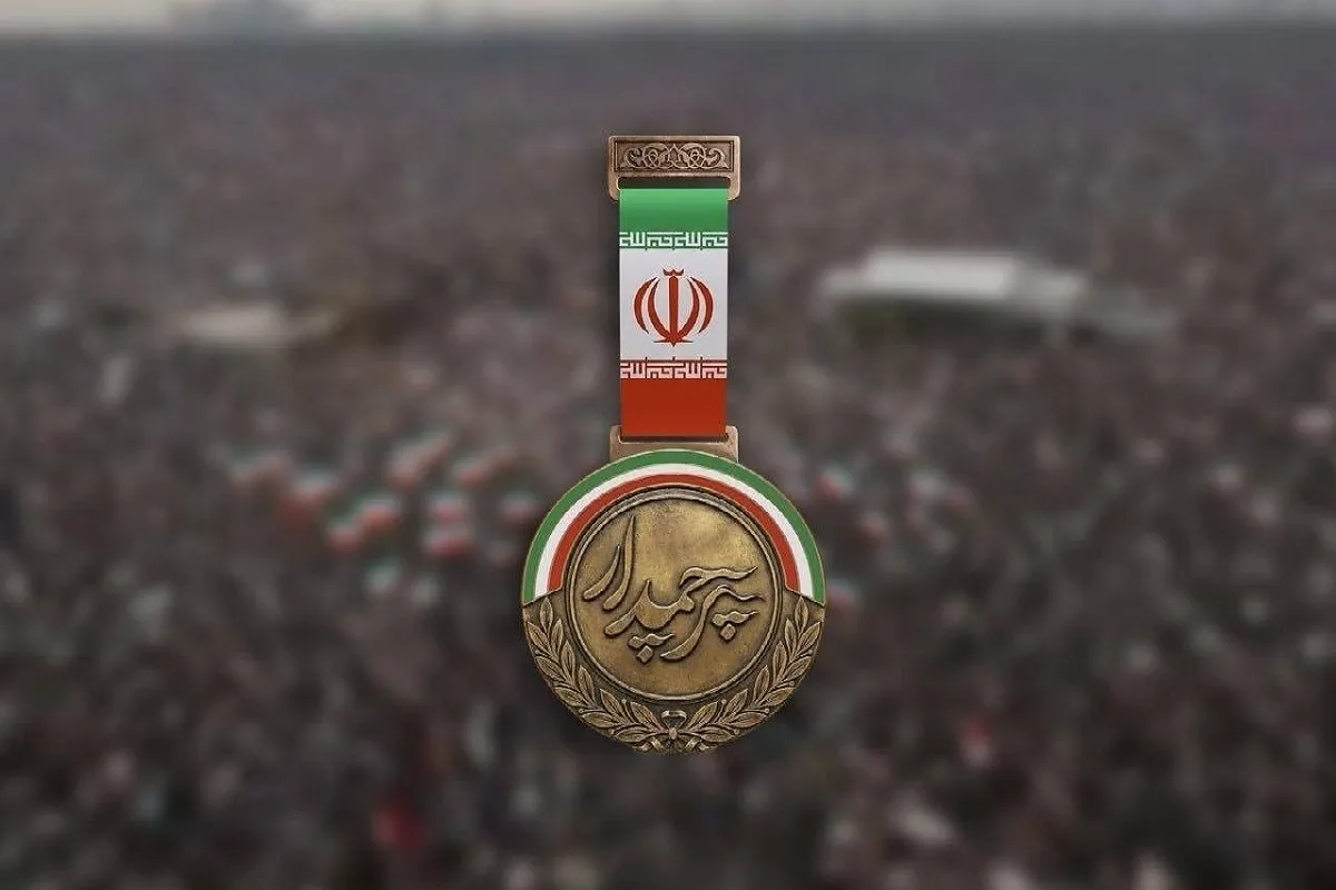 «پرچمدار» به استقبال مراسم تشییع رهبر شهید می رود + زمان پخش