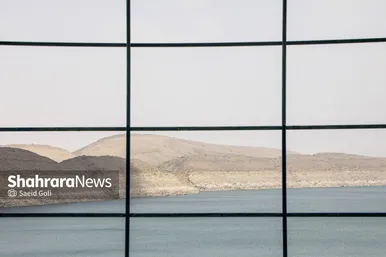 لب‌های خشکِ سدِ دوستی