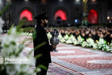 عکس| آیین خطبه‌خوانی شب شهادت امام رضا علیه السلام (۱۳ شهریور ۱۴۰۳)