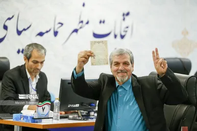 عکس‌هایی از روز اول ثبت نام انتخابات ریاست جمهوری ۱۴۰۳ (۱۰ خرداد ۱۴۰۳)