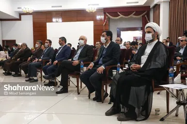 نشست صمیمانه شهردار با روشندلان در محفل انس با قرآن
