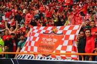 بازارسیاه بلیت فروشی مسابقه پرسپولیس – الدحیل + عکس