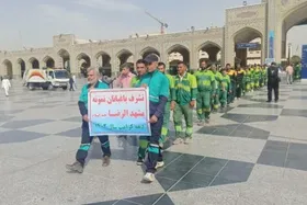 بهره&zwnj;مندی بیش از ۱۰۰۰ نفر از نیروهای خدمات شهری از سفره کرامت رضوی