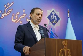 جهانگیر: ترانه علیدوستی ممنوع&zwnj;الپرواز نیست | بابک زنجانی آزاد نشده است و در مرخصی هم نیست | نیلوفر حامدی و الهه محمدی با قید وثیقه آزاد هستند