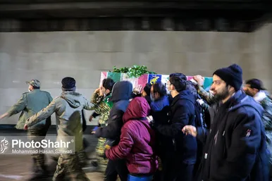 مراسم تدفین پیکر مطهر سه شهید گمنام در میدان شهدا مشهد