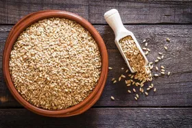 کاهش خطر ابتلا به سرطان سینه با مصرف به&zwnj;اندازه تخم کتان