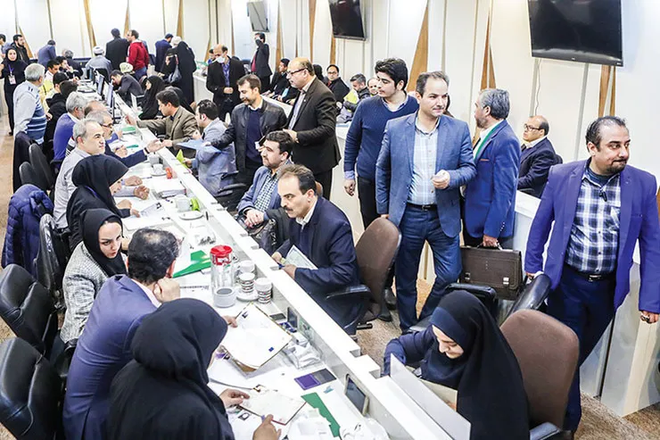۵۳۳ کاندیدا برای ۵ کرسی
