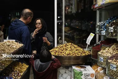 گزارش تصویری | حال‌وهوای بازار در شب‌های نزدیک به عید نوروز ۱۴۰۴