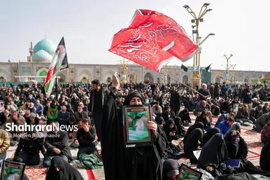 گزارش تصویری | عزاداری شهادت رهبر معظم انقلاب اسلامی، در حرم امام‌رضا (ع) - ۲