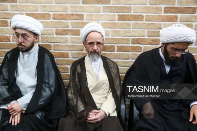 گزارش تصویری | مراسم وداع با پیکر آیت‌الله شبیری زنجانی