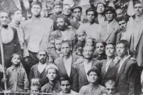 درباره حسینیه شمشیرگر&zwnj;ها مشهد که پس از ۱۱۵ سال همچنان چراغ روضه اش روشن است