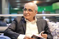هدیه «هوشنگ مرادی کرمانی» برای شهدای مدرسه میناب + عکس
