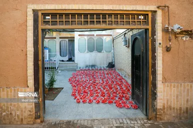 افطاری در کوچه گلچینان یزد