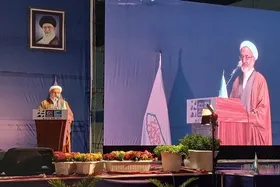 تلاش داریم حرم حضرت رضا (ع) را به کانون اصلی فعالیت&zwnj;های فرهنگی و اجتماعی تبدیل کنیم