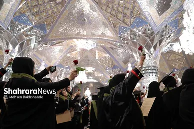 جشن دانش آموختگان علوم پزشکی کشور در حرم مطهر رضوی