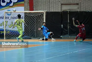 گزارش تصویری | لیگ برتر فوتسال | مسابقه فرش آرا مشهد و سفیر گفتمان تهران
