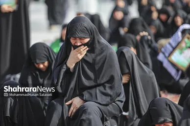 گزارش تصویری | عزاداری شهادت رهبر معظم انقلاب اسلامی، در حرم امام‌رضا(ع) - ۱