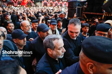 گزارش تصویری | حضور سیدعباس عراقچی، وزیر امور خارجه ایران در حرم مطهر حضرت ابوالفضل‌العباس(ع) در روز اربعین حسینی