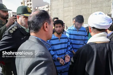 دستگیری باند موبایل قاپی در مشهد