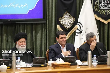جلسه قرارگاه مرکزی خدمت رسانی به زائرین حرم مطهر رضوی