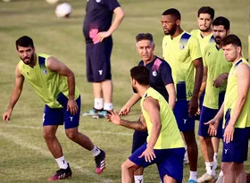 استقلال و پرسپولیس نمی&zwnj;دانند چگونه تمرین کنند!