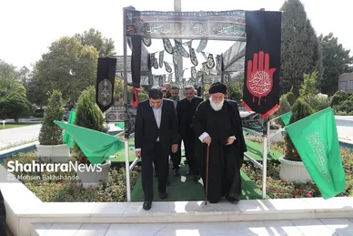 جلسه قرارگاه مرکزی خدمت رسانی به زائرین حرم مطهر رضوی