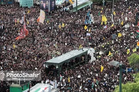 شکستن اتحاد ملی در شرایط کنونی خیانت است