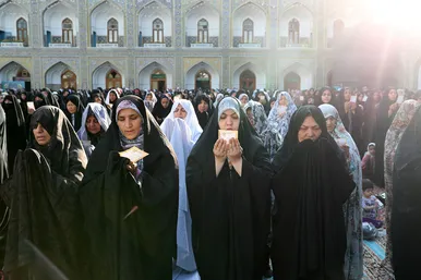 نماز عید قربان در حرم مطهر رضوی