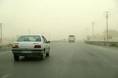 گرد و خاک صبحگاهی در مشهد