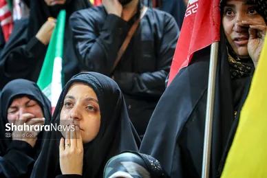 گزارش تصویری | وداع با پیکر سردار شهید حسین ظریفی در دویست‌ودهمین شب اجتماع مشهدی‌ها