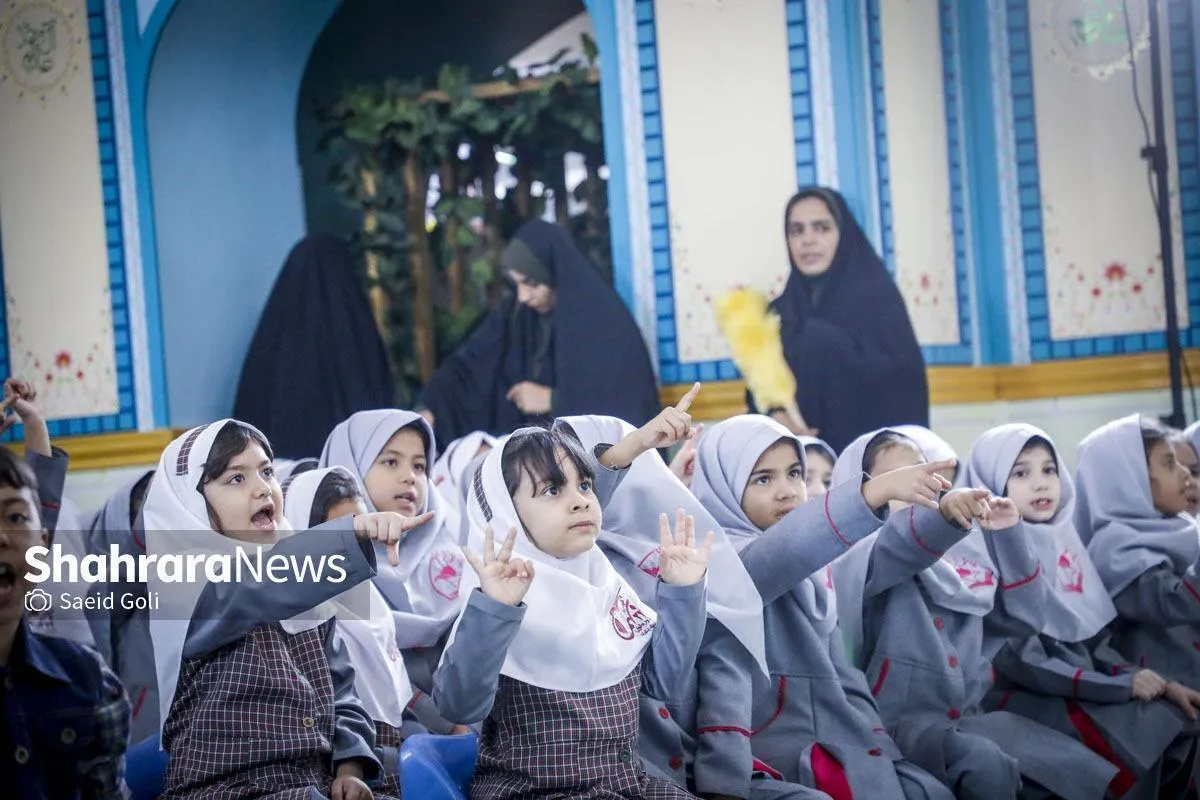 مدیرکل آموزش و پرورش خراسان رضوی: مدارس دولتی، هنگام ثبت‌نام، حق دریافت شهریه ندارند | برخورد با مدیران متخلف