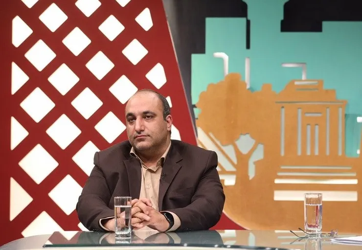 آژیر قرمز در مشهد به صدا درآمده است/ دو هفته آینده دوران پیک ما است