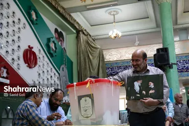 عکس‌هایی از مرحله دوم انتخابات چهاردهمین دوره ریاست‌جمهوری در مشهد (۲)