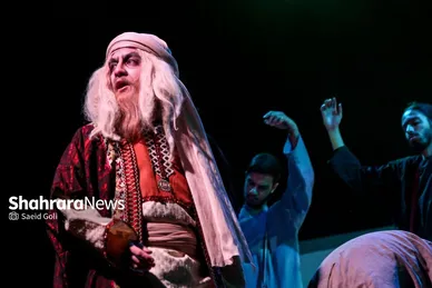 گزارش تصویری | نمایش آیینی نیمه شب وقایع دهه فاطمیه (س) در مشهد