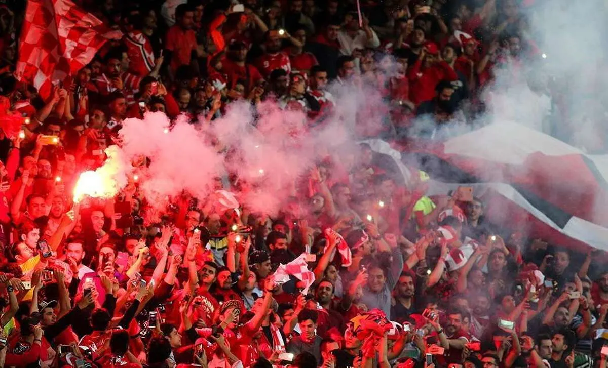 ماجرای پخش ویدئوی فحاشی هواداران پرسپولیس به استقلال چه بود؟+ فیلم