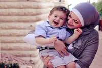 بهترین راهکار کاهش وابستگی کودک به والدین کدام است؟