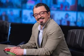 ویدئو | ماجرای ۲ بار شفا گرفتن مادر بازیگر &laquo;بچه مهندس&raquo; از امام حسین (ع)