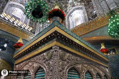 غبارروبی ضریح مطهر رضوی به مناسبت دهه کرامت