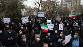 تجمع مردم تبریز در مقابل کنسولگری ترکیه