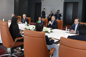 در حاشیه نشست سمرقند با موضوع افغانستان؛ امیرعبداللهیان با حنا ربانی دیدار کرد