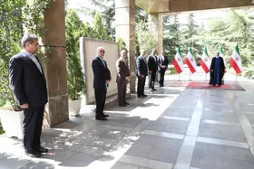 سفرای جدید ایران در ۶ کشور جهان با رئیس&zwnj;جمهور دیدار کردند