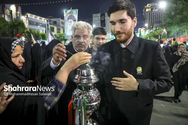 گزارش تصویری | اجتماع بزرگ «لشکریان امام رضا (ع)» در شب میلاد شمس الشموس