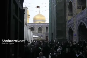 ویدئو| آماده&zwnj;سازی صحن&zwnj;های حرم امام&zwnj;رضا(ع) برای جشن غدیر ۱۴۰۴