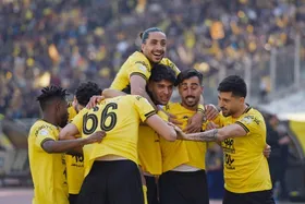 برخورد سپاهان به نیمار | اصفهانی&zwnj;ها به الهلال خوردند