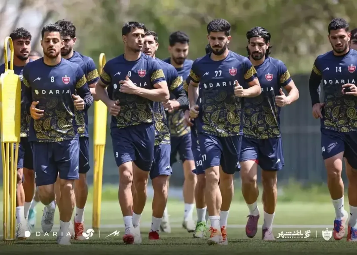 خارجی‌های پرسپولیس در راه تهران