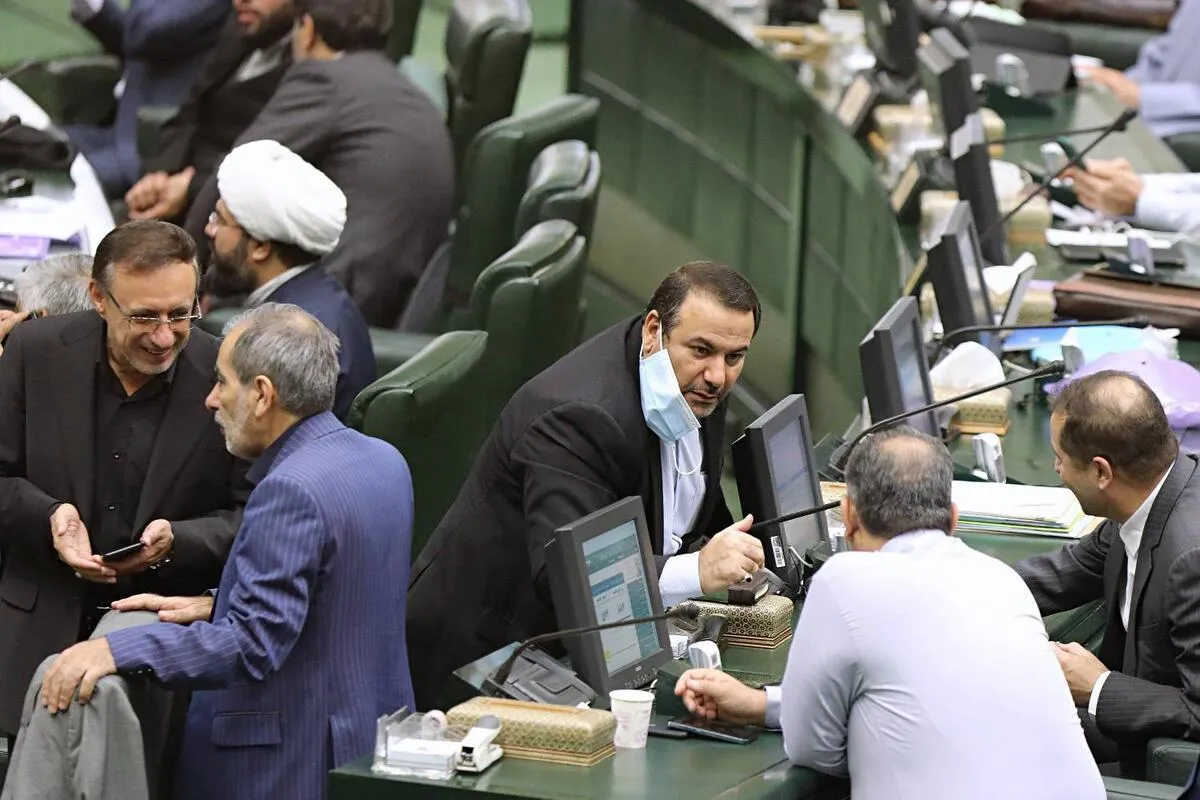 بررسی تأمین نیرو‌ی انسانی آموزش و پرورش و سوال از وزیر ورزش در جلسات هفته آینده مجلس (۷ دی ۱۴۰۱)