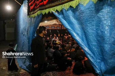 آیین سینی گردانی حضرت قاسم علیه السلام در شب هشتم محرم