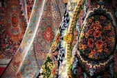 زیبای ایرانی، گرفتار گره کور مشکلات | روایتی از فرصت‌ها و چالش‌های بازار فرش دستباف ایرانی 
