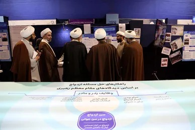 بازدید وزیر ورزش و جوانان از نمایشگاه «هم آهنگ»