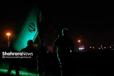 نمایش میدانی «نوری در نیمروز»